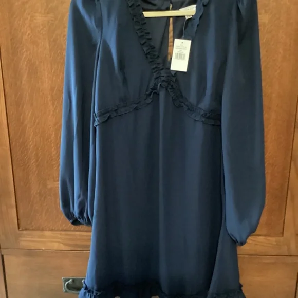 NWT SOCIALITE  Dress - Picture 3 of 6